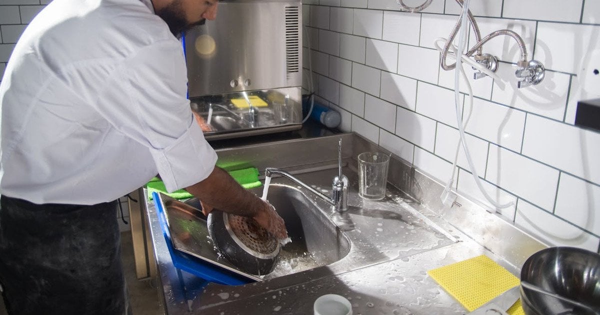 Як очистити сковороду