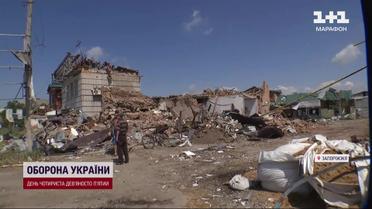 Орехов уничтожен на 90%, но все еще населен: как живет город под постоянными обстрелами