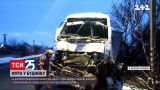 В Днепропетровской области грузовик вогнался в дом
