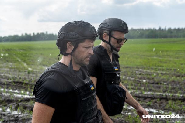 Міша Коллінз у Сумській області / © t.me/U24_gov_ua