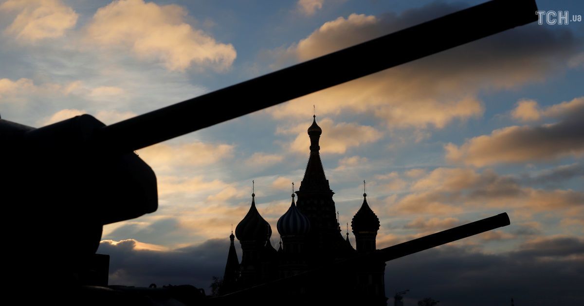 РФ может взять под прицел американские ракетные системы - Песков