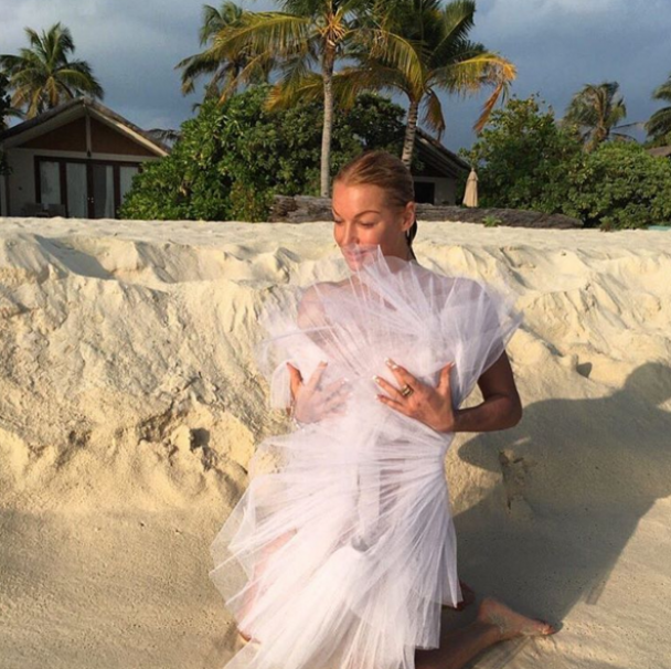 Анастасия Волочкова отдых отпуск Мальдивы откровенная фотосессия пляж — Шоу бизнес