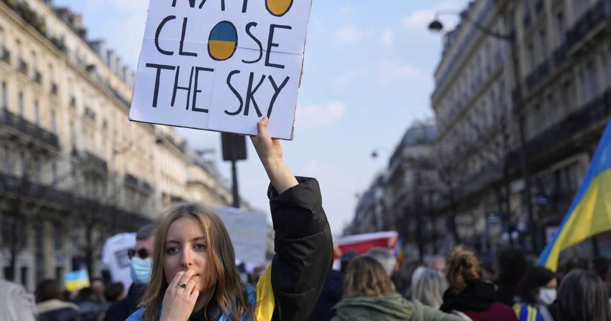 Естонія звернулася до НАТО та ЄС з вимогою закрити небо над Україною