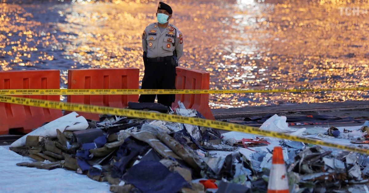 Авіатроща в Індонезії: у літака був несправний датчик швидкості