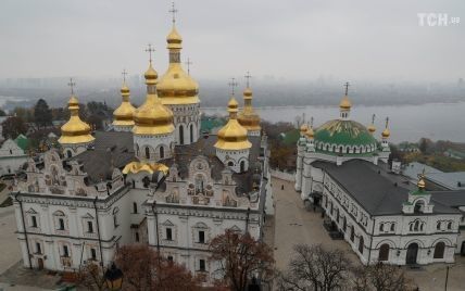 Впервые за 30 лет: в Киево-Печерской Лавре началась инвентаризация святынь и драгоценностей