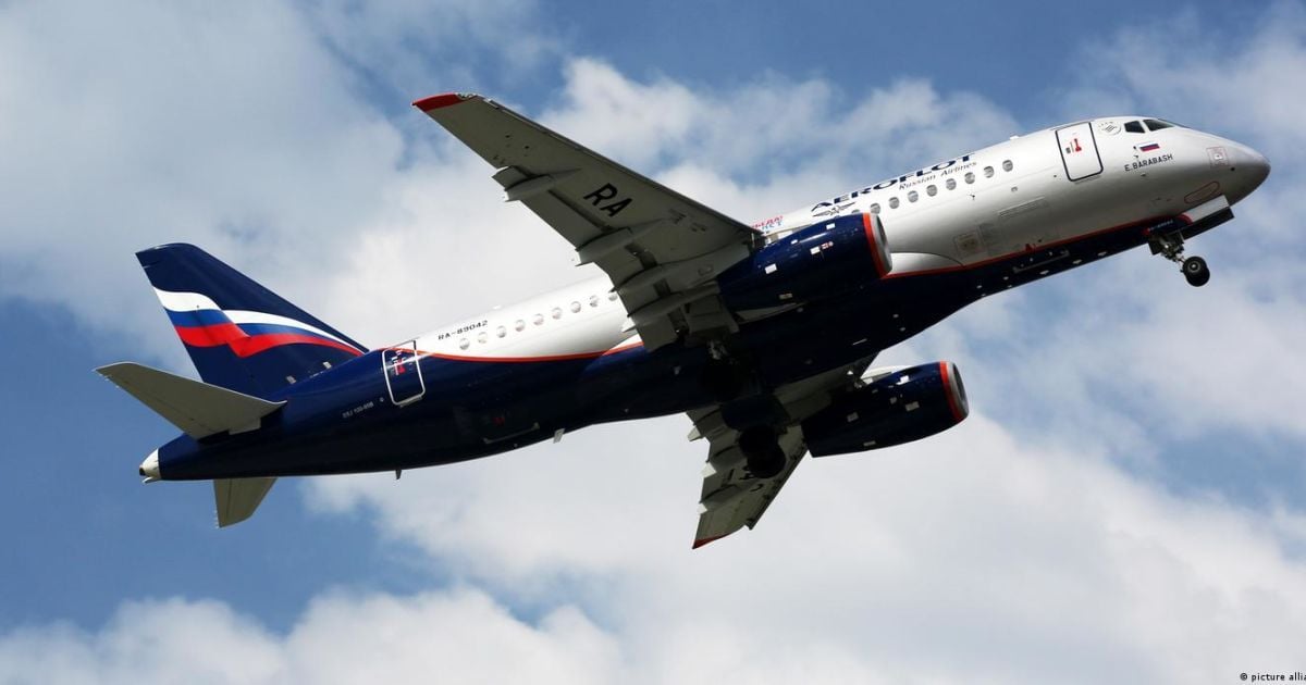 В Росії пасажирський літак Sukhoi Superjet-100 здійснив аварійну посадку / Фото: з відкритих джерел