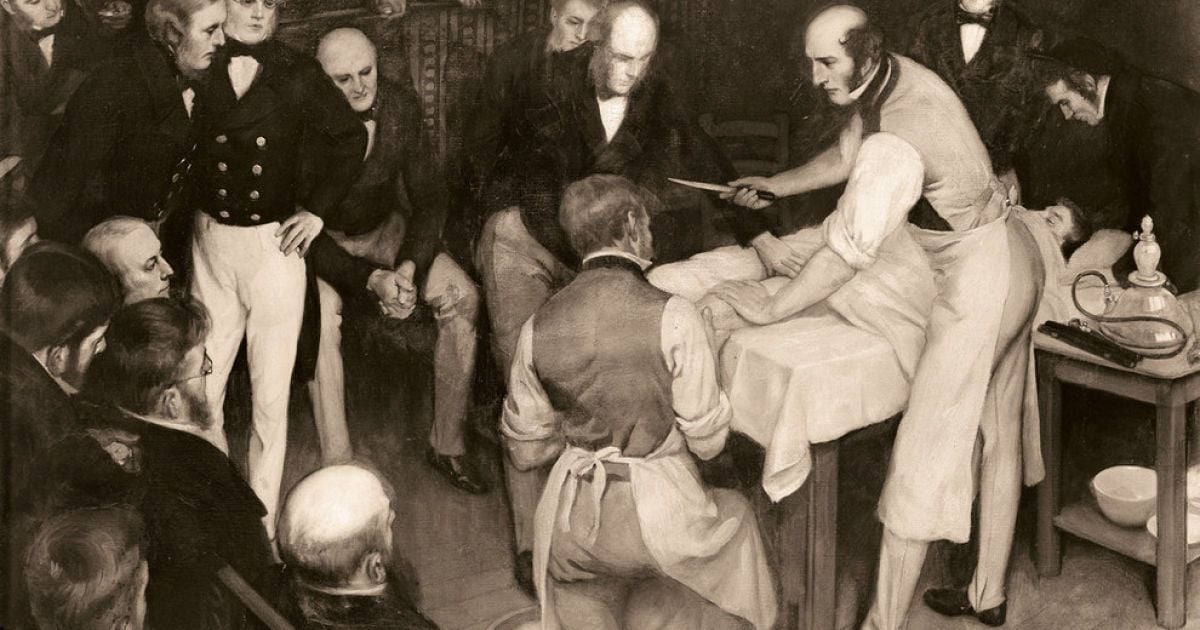На картині зображена одна з перших операцій із використанням анестезії, проведена у Британії шотландським хірургом Робертом Лістоном. / © thamesandhudson.com