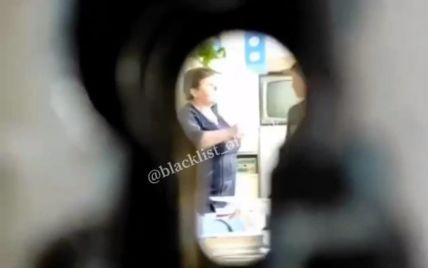 Потягала за вухо і дала ляпаса: на Волині батьки учня, якого "карала" вчителька, відмовилися писати заяву