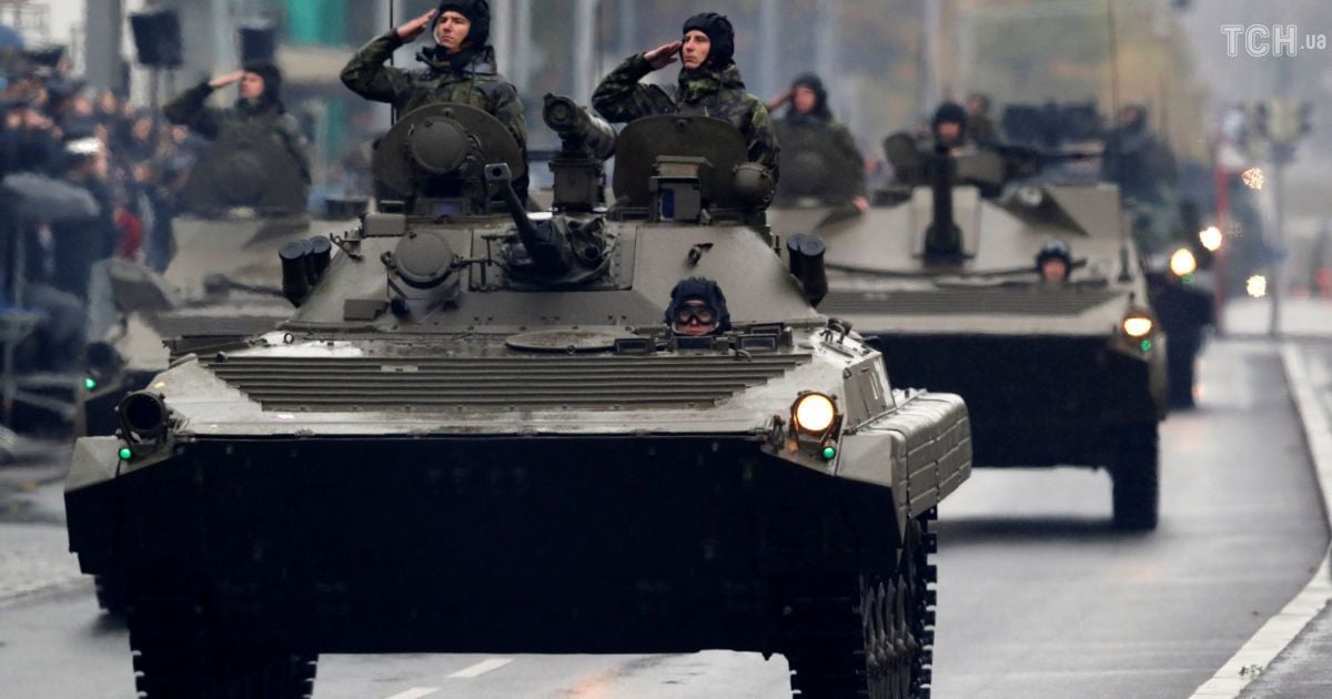 У Чехії відбувся найбільший з часів падіння комуністичного режиму військовий парад