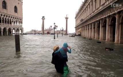 До трех десятков выросло число жертв наводнений в Италии