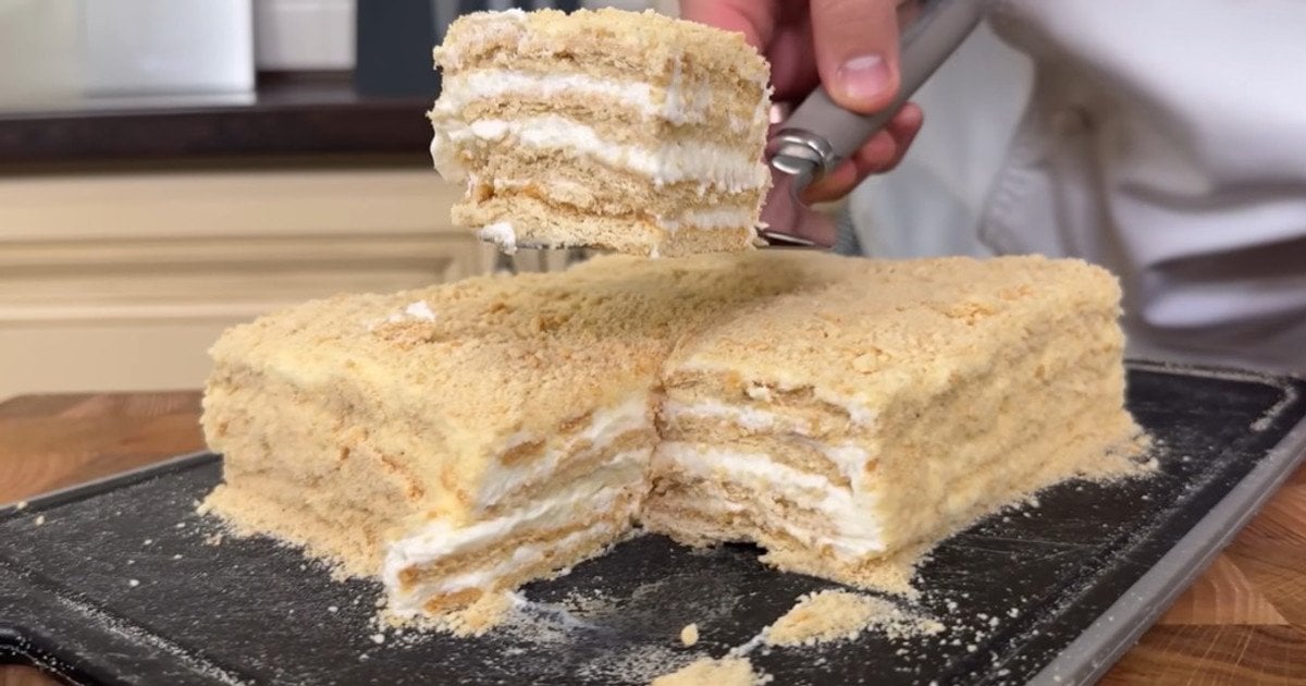 Торт за 15 хвилин без випікання // фото: https://www.youtube.com/@shchaslyvyy-kukhar