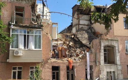 Без вещей, денег и документов: жильцы взорвавшегося дома в Киеве, обживаются на новом месте