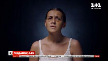 Журналистка Анастасия Луговая стала героиней нового клипа alyona alyona