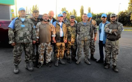 Из плена боевиков освободили четырех волонтеров