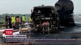 Ужасная авария: пассажирский автобус столкнулся с бензовозом
