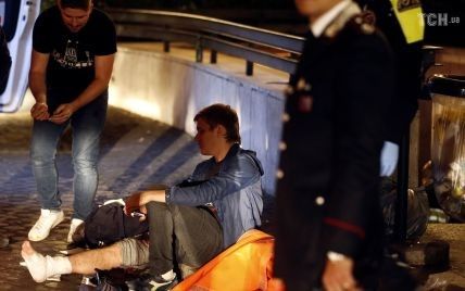 Во время аварии с российскими болельщиками в римском метро некоторые успели перепрыгнуть на соседний эскалатор