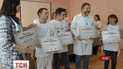 Десять украинцев, потерявших конечности, бесплатно получили современные протезы