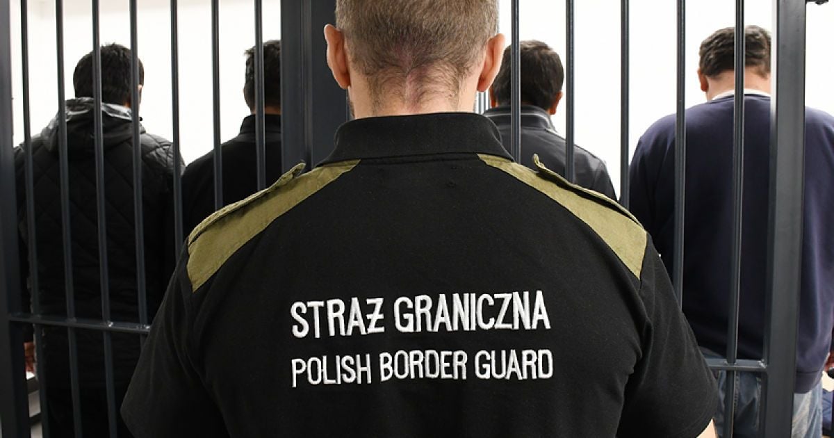 Из Польши депортировали украинцев