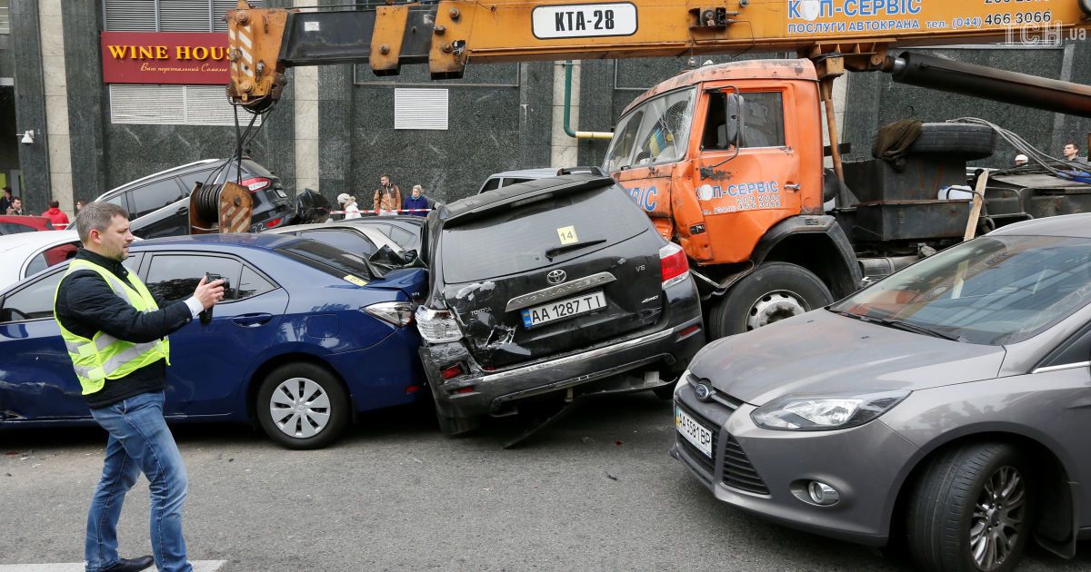 дтп з автокраном у Києві_3 / © Reuters