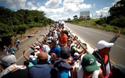 "Караван мигрантов" отверг предложение президента Мексики и приближается к США