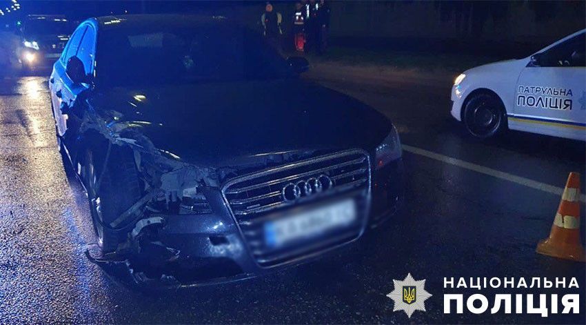 23-річний водій автомобіля Audi перебував за кермом у стані алкогольного сп’яніння / Фото: Поліція Києва / Facebook / © 