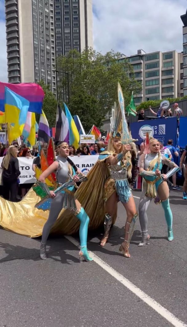 Оля Полякова в Pride in London / © instagram.com/polyakovamusic
