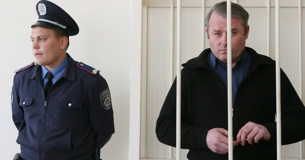 Суд выпустил из тюрьмы экс-нардепа Лозинского