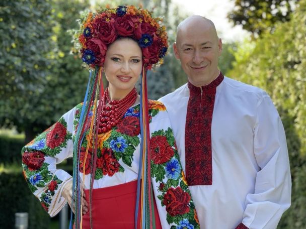 Дмитро Гордон та Олеся Бацман / © instagram.com/alesiabatsman