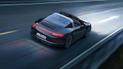 У Росії чиновниця отримала на 8 Березня Porsche