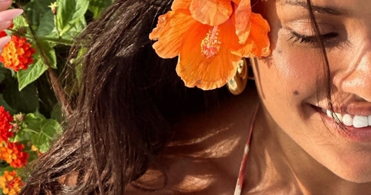 instagram.com/narahbaptista/