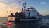 Сім човнів з мігрантами потрапили у сильний морський шторм, є загиблі