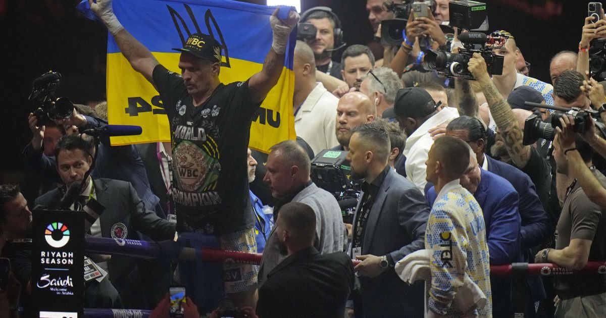 Олександр Усик