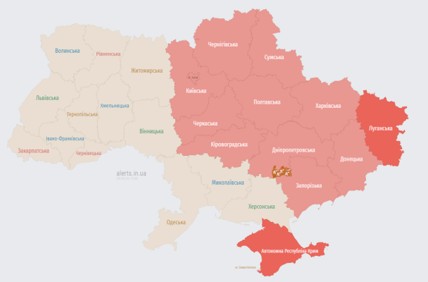 Мапа повітряних тривог станом на 13:08 25 квітня / © alerts.in.ua
