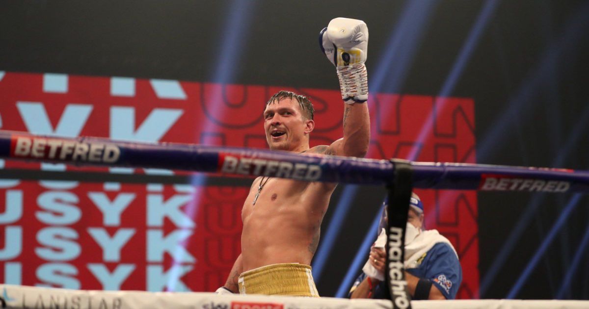 Александр Усик