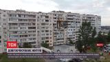 Жители разрушенного дома на Позняках наконец получают новые квартиры