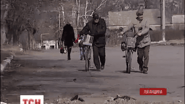 В бывшие фронтовые села и города на Востоке постепенно возвращаются люди