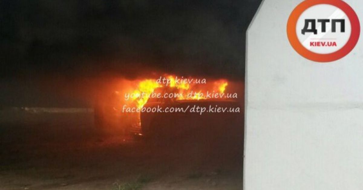 Под Киевом у аэропорта Борисполь произошло смертельное ДТП (фото 18+)