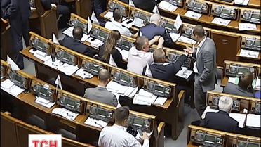 Верховная Рада сегодня рассмотрит вопрос о снятии неприкосновенности с Клюева