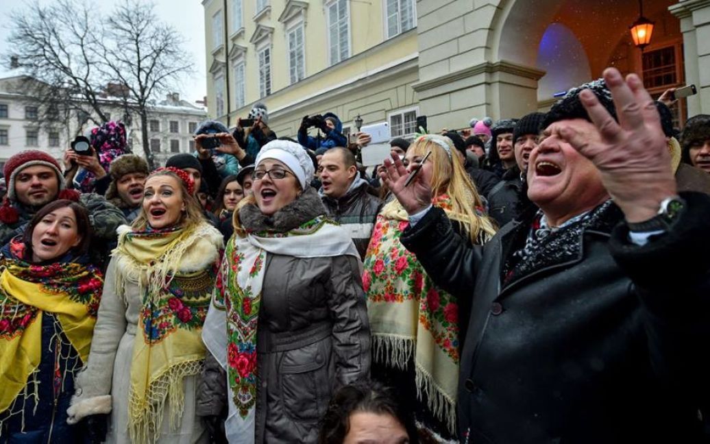 Порошенко у Львові слухав колядки / © Сайт президента України