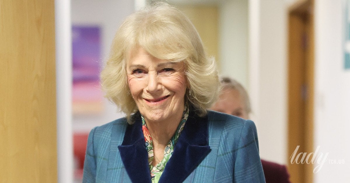 Королева Камілла