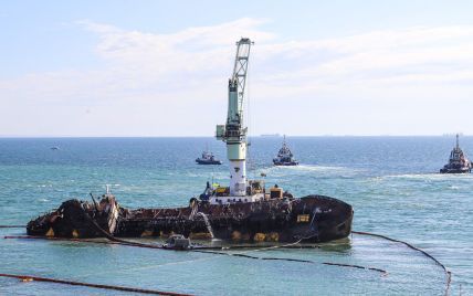 Аварія танкера "Делфі": з власника судна стягнули через суд 16 тис. доларів за шкоду довкіллю