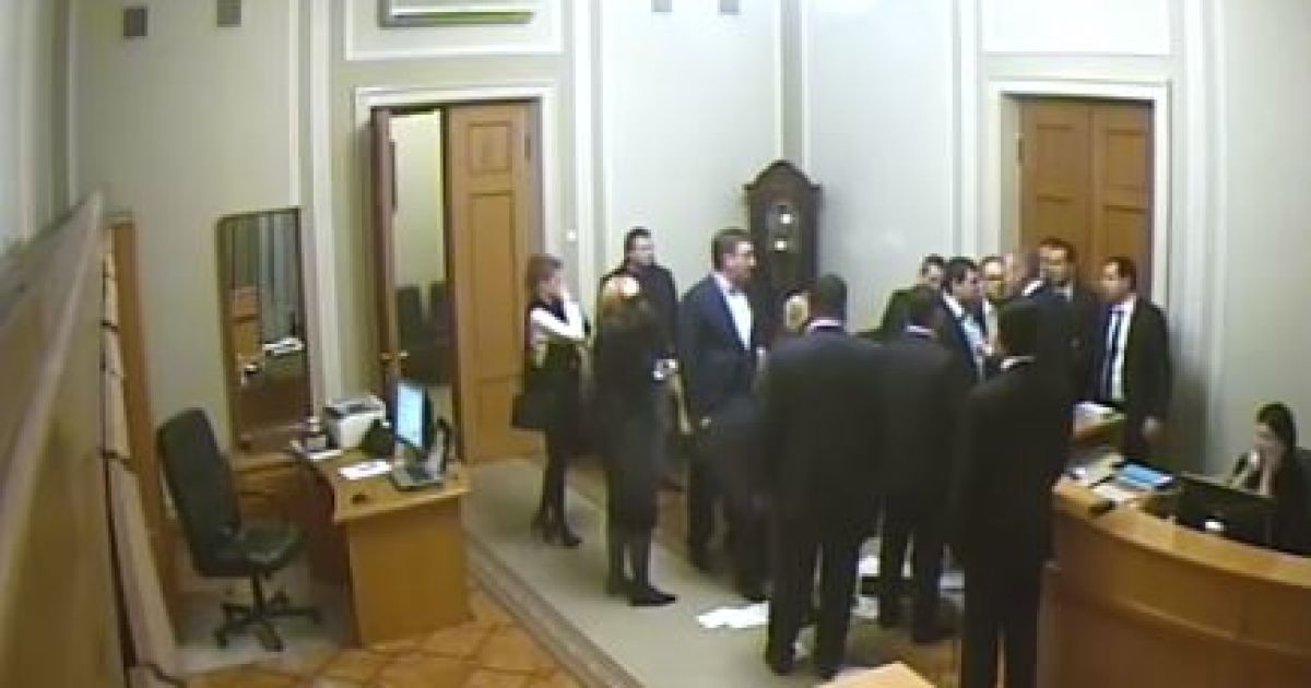 Кужель до сих пор не комментирует инцидент
