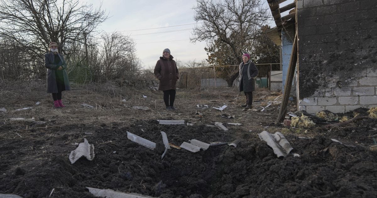 Загострення на Донбасі та загроза нової війни: як змінилася ситуація за вихідні та що обговорювали світові лідери