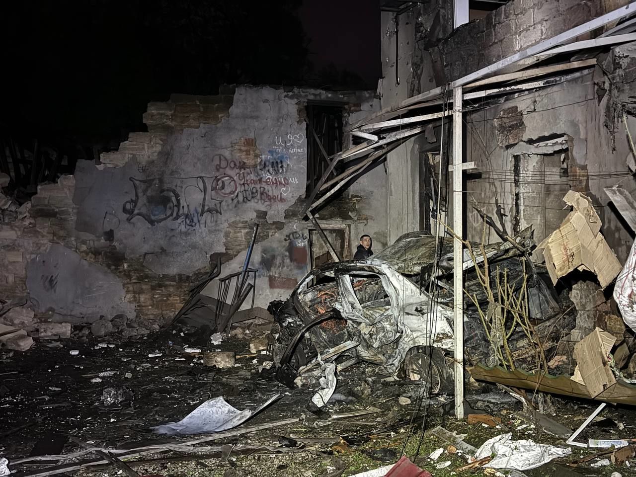 Distruzione a Odessa a seguito di un attacco di droni il 23 aprile / Foto: canale Telegram del capo dell'OVA Oleg Kiper / ©