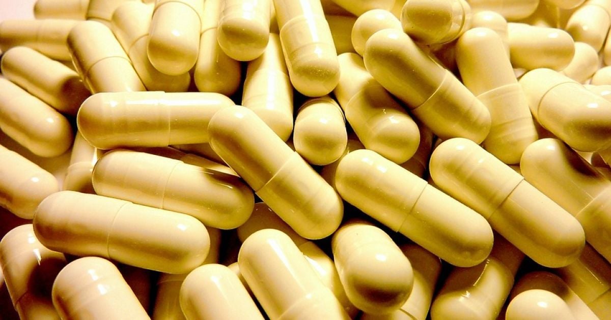 Бразилец провез в Украину в желудке почти 1 килограмм кокаина