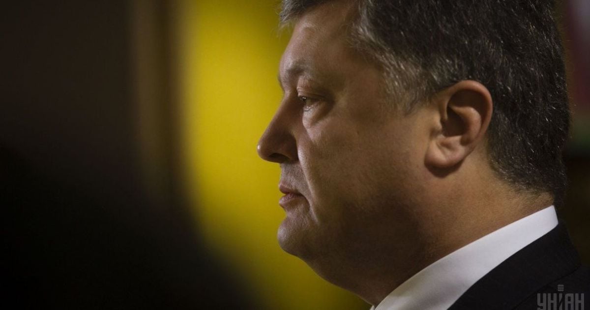 Порошенко поблагодарил освобожденных заложников, которые возвращаются домой