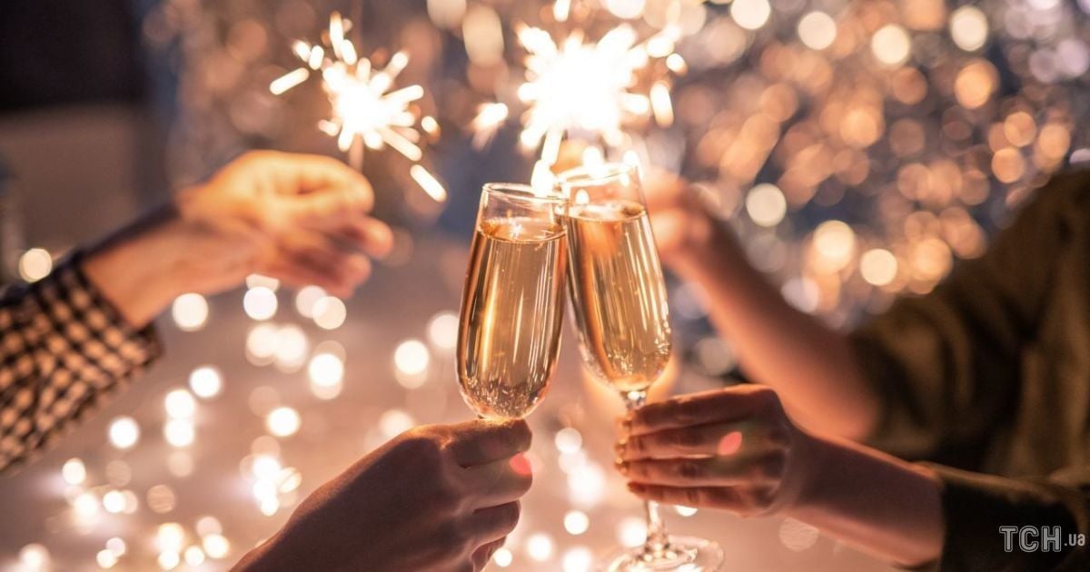 Новогоднее застолье: как не переесть за праздничным столом