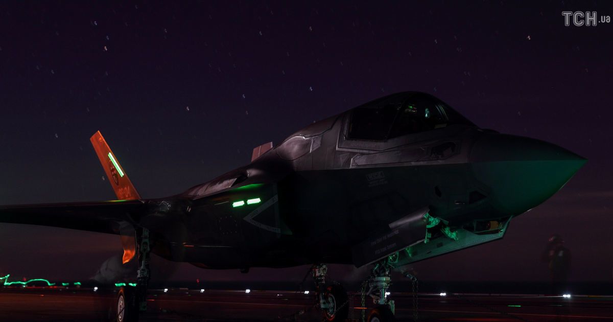 Літаки F-35 вночі_4 / © Reuters