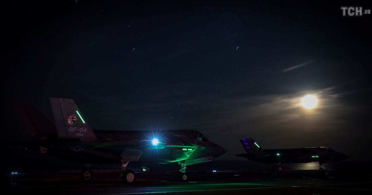 Літаки F-35 вночі_3 / © Reuters
