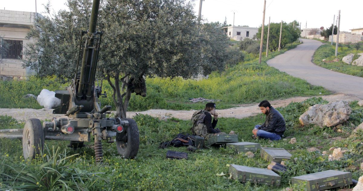 Антиурядові сили в сирійському Ідлібі завершили відведення важкого озброєння – ЗМІ